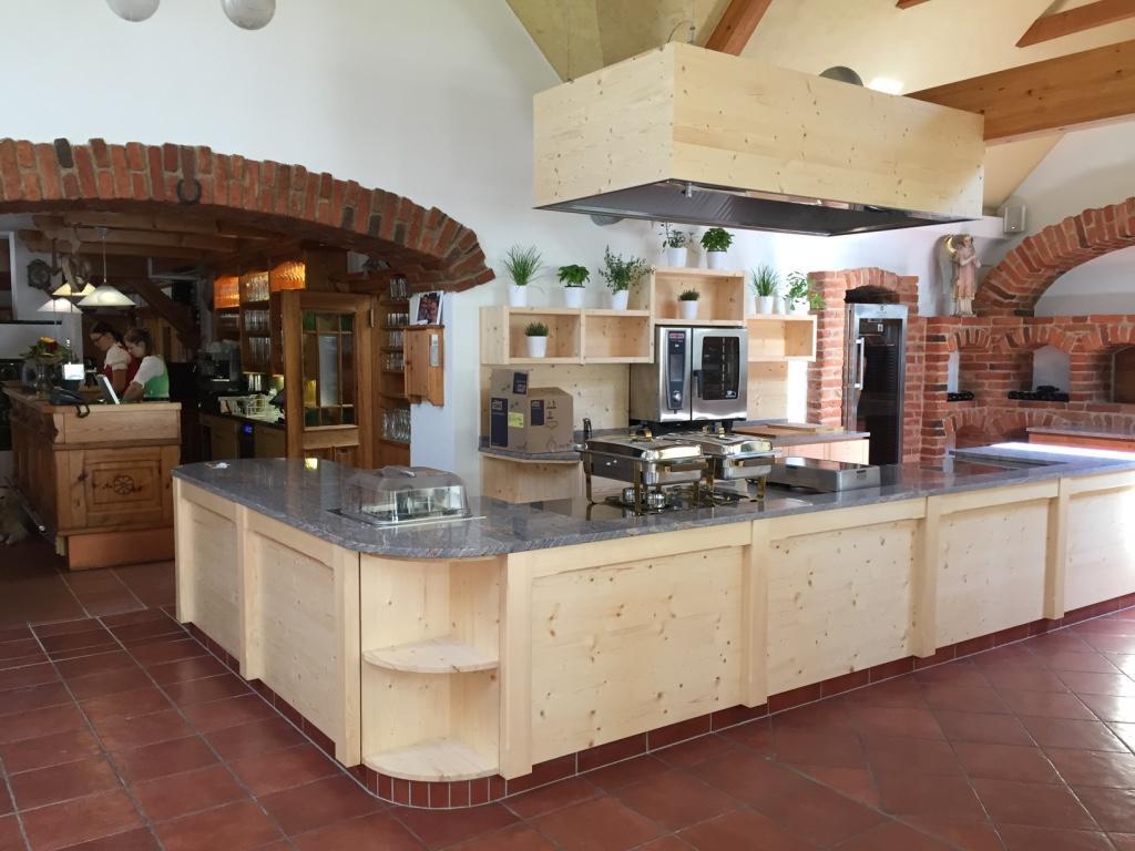 Hotel Restaurant Gruene Au Pollau Bagian luar foto